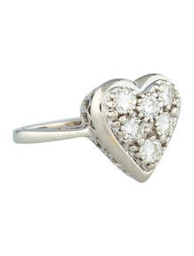Pavé Diamond Heart Ring