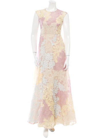 Monique Lhuillier Lace Gown