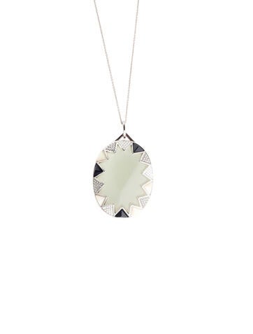 House of Harlow 1960 Resin Sunburst Pendant Necklace