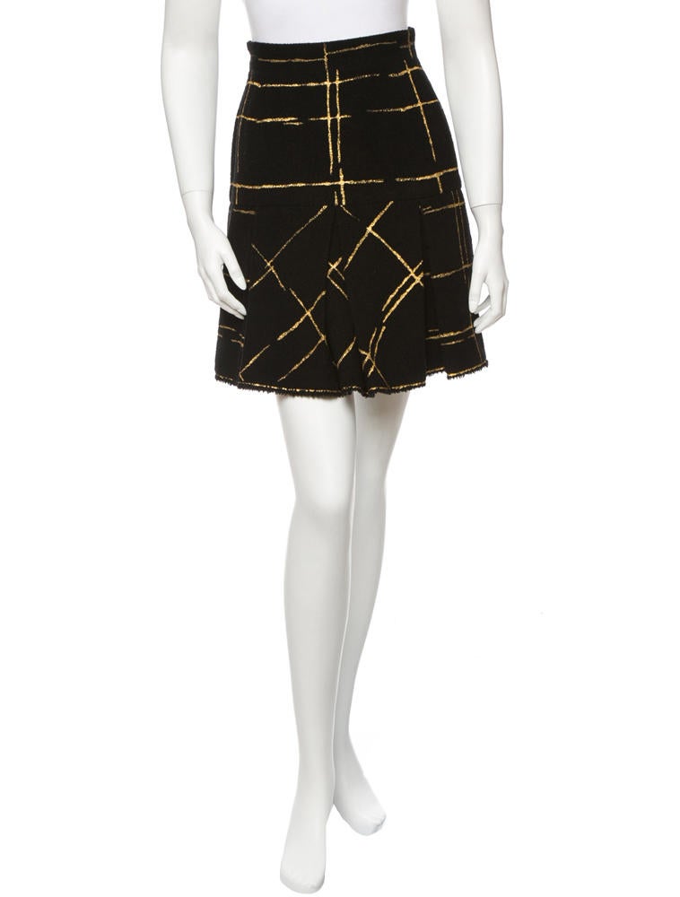 chanel shirt and skirt set