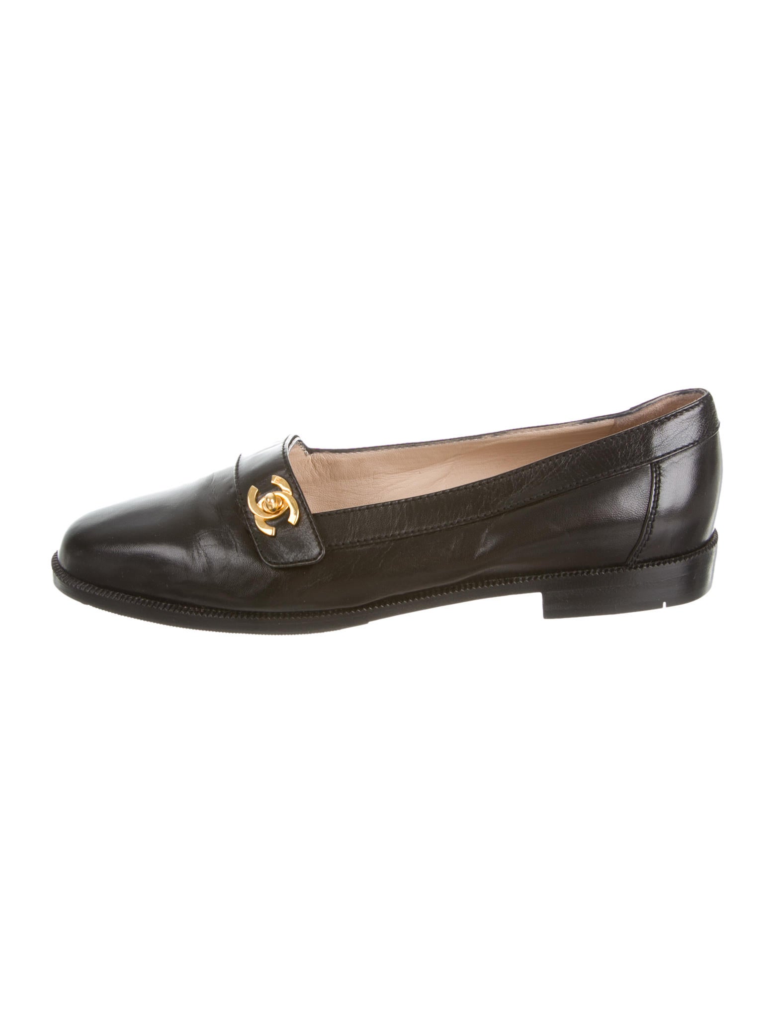 chanel moccasins loafers chanel loafers shoes cha76681 the realreal chanel moccasins loafers chanel loafers shoes cha76681 the realreal