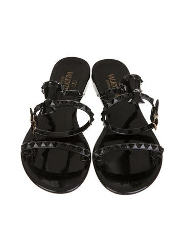 valentino rockstud jelly sandals shoes val22394 the realreal valentino rockstud jelly sandals shoes val22394 the realreal